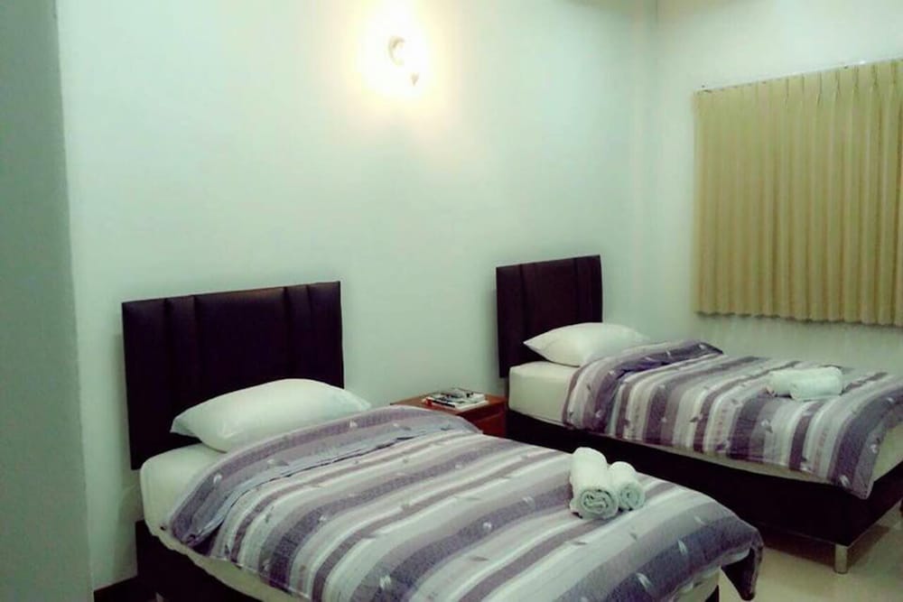 Standard Twin Room photo 1