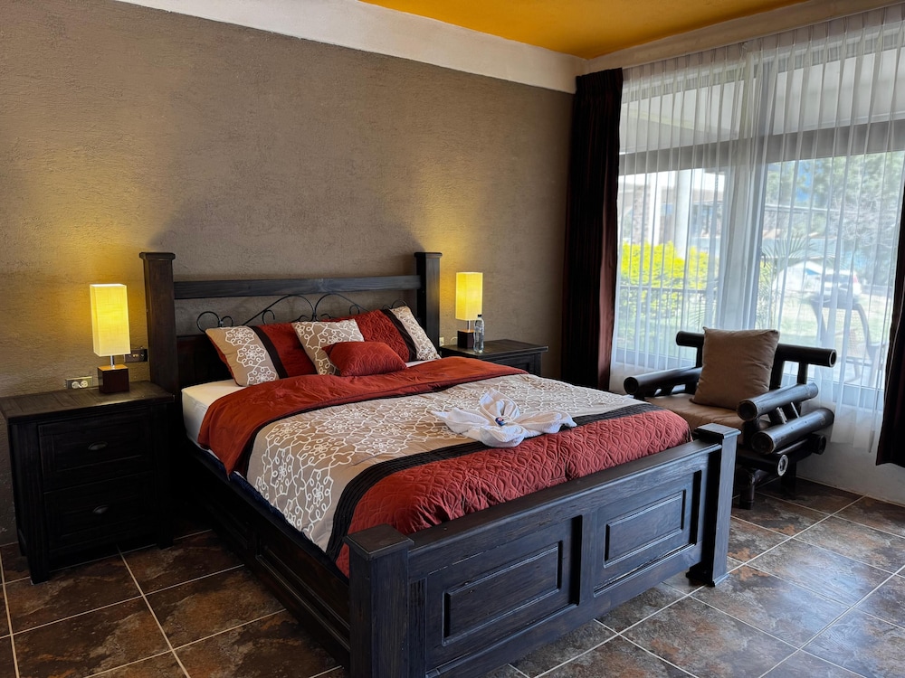Deluxe Single Room