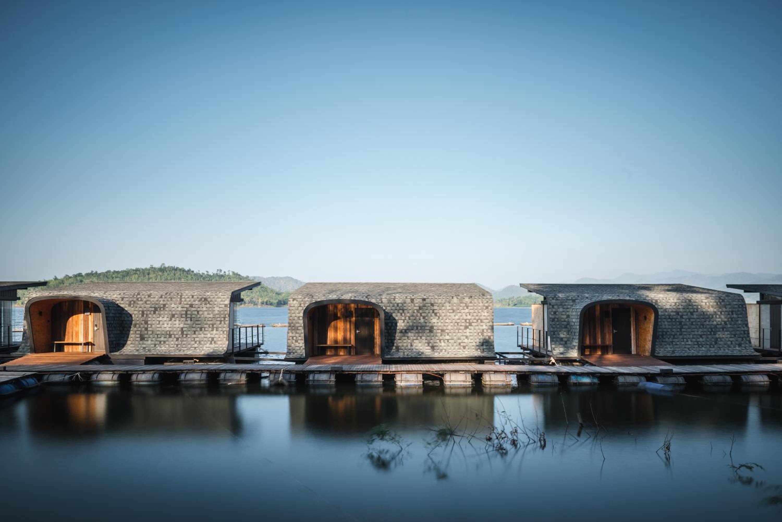 Double Room with Lake View photo 2