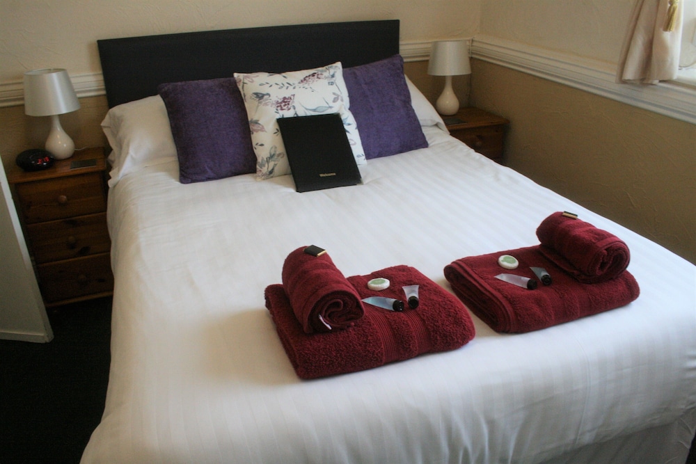 Double Room (Small Double)