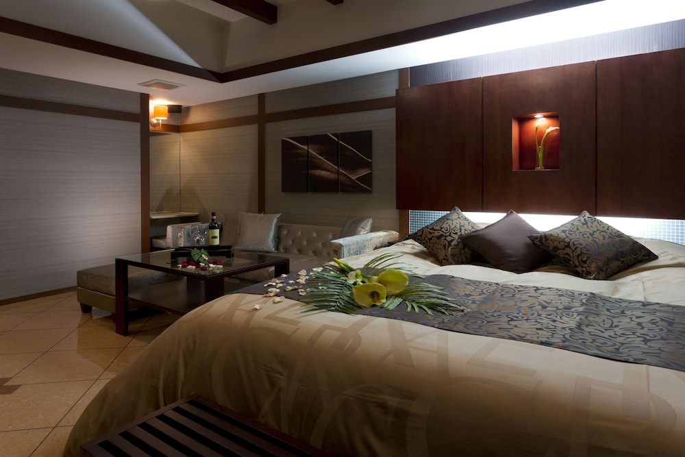 Economy Room, 1 King Bed photo 3