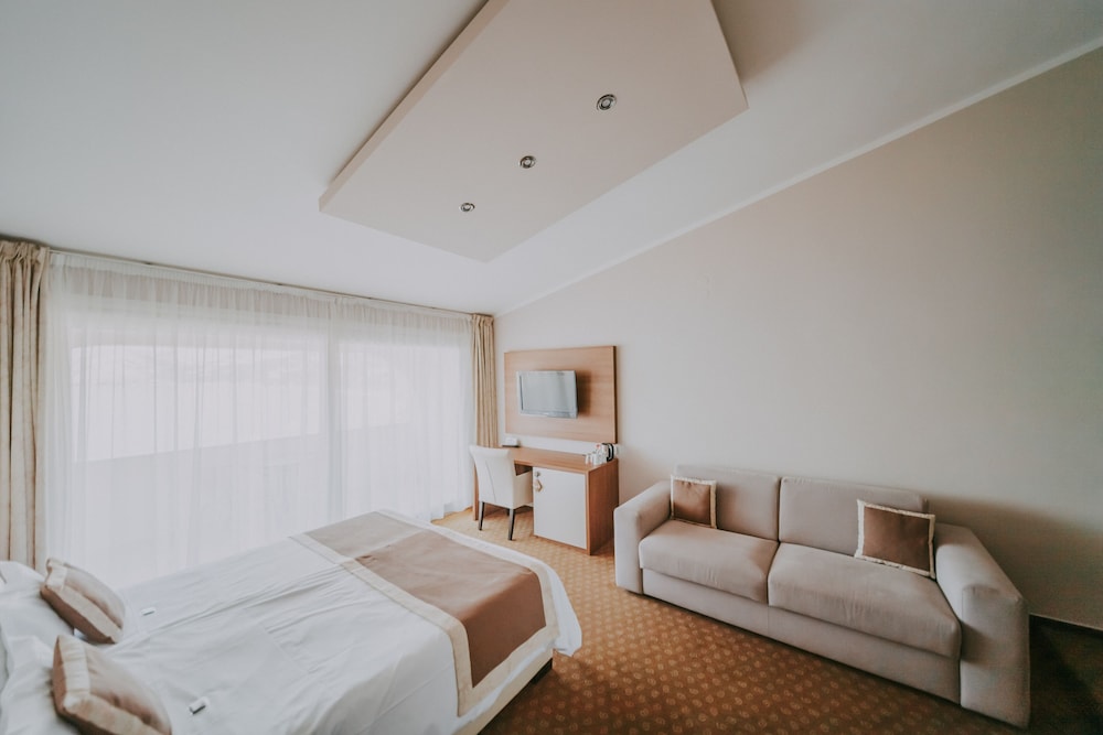 Deluxe Room, Balcony, Sea View photo 1