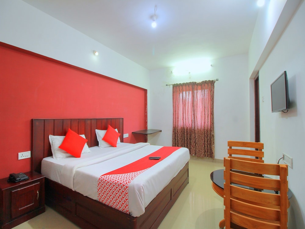 Deluxe Double Or Twin Room, 1 King Bed photo 3