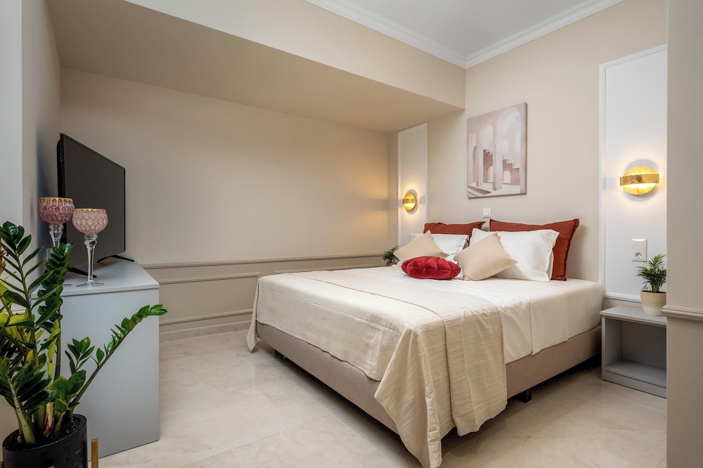 Suite, City View