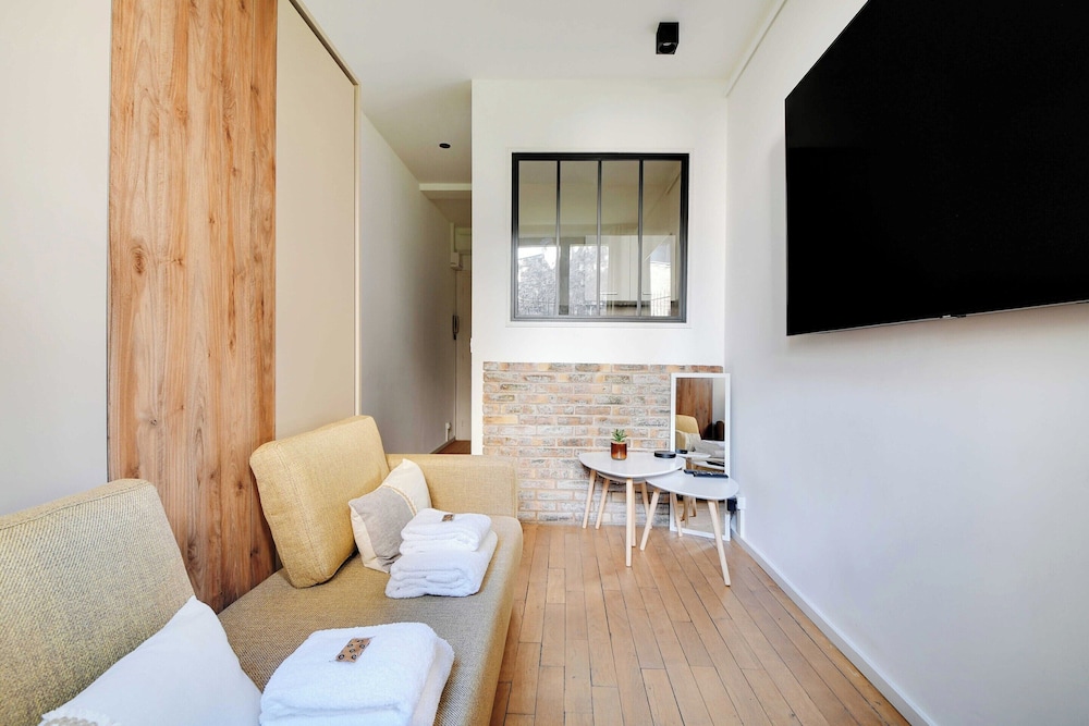Apartment photo 3