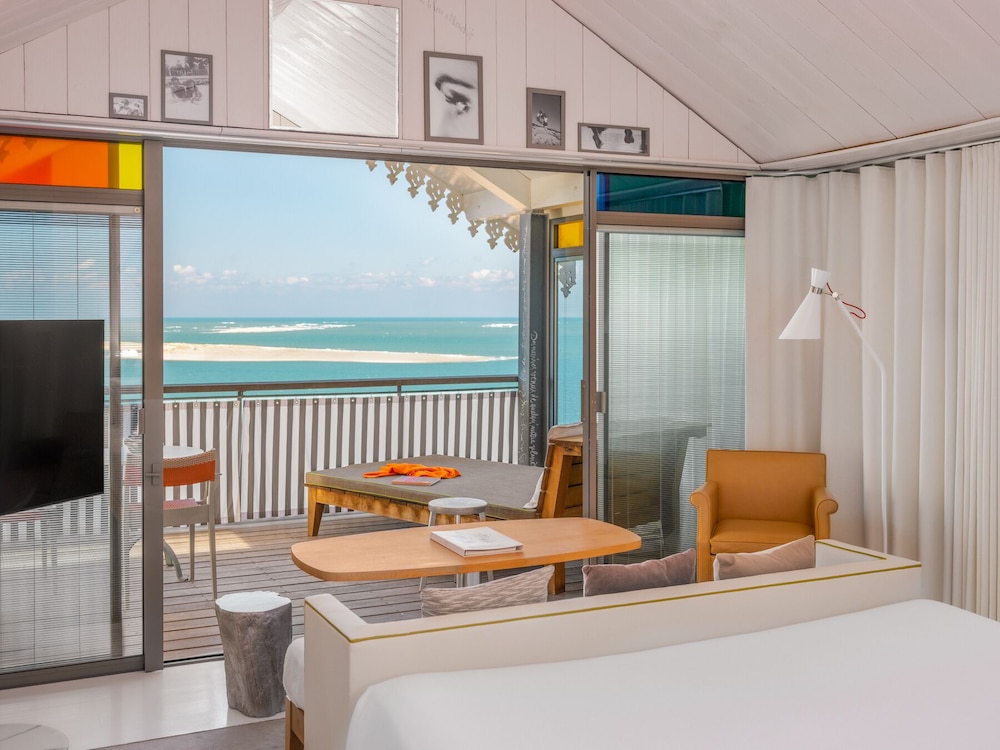 Panoramic Cabin, Ocean View