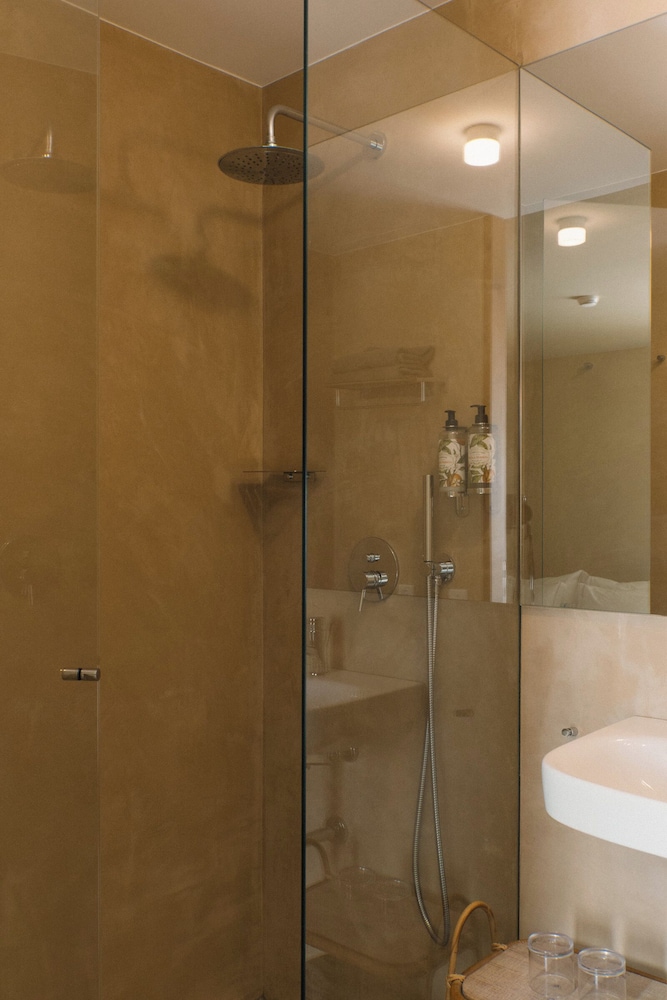 Double Room — the supplier's photographs — photo 3