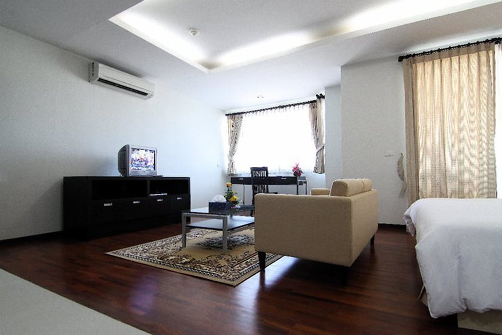 Superior Room, 1 King Bed