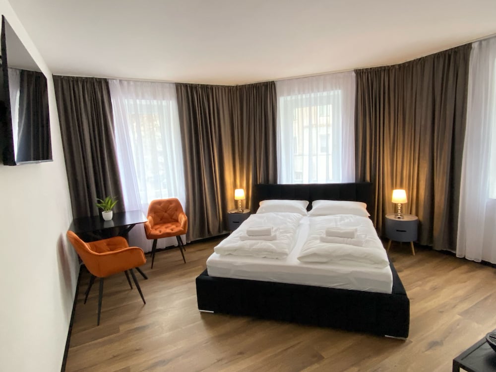Deluxe Double Room photo 3