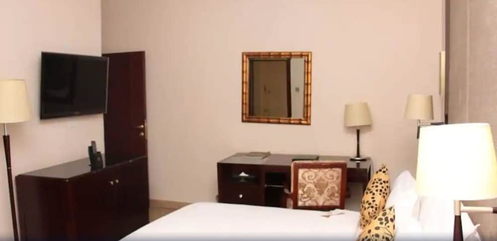 Executive Room photo 2