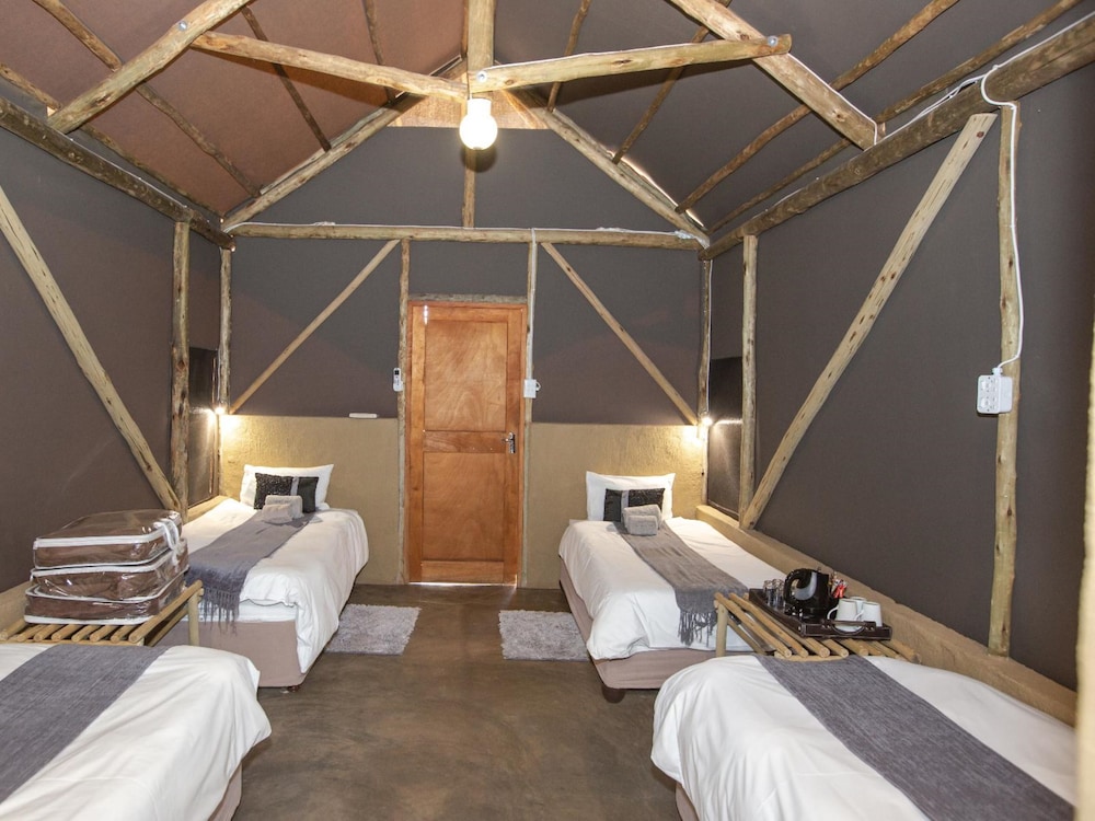 Luxury Tent photo 2