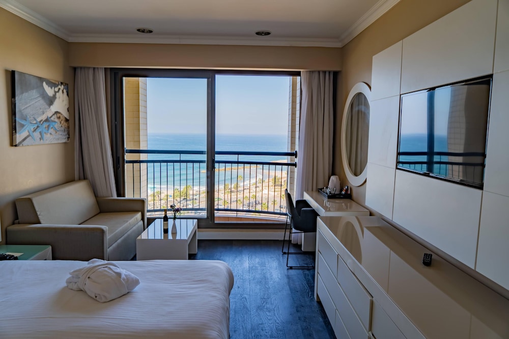 Executive Room photo 1