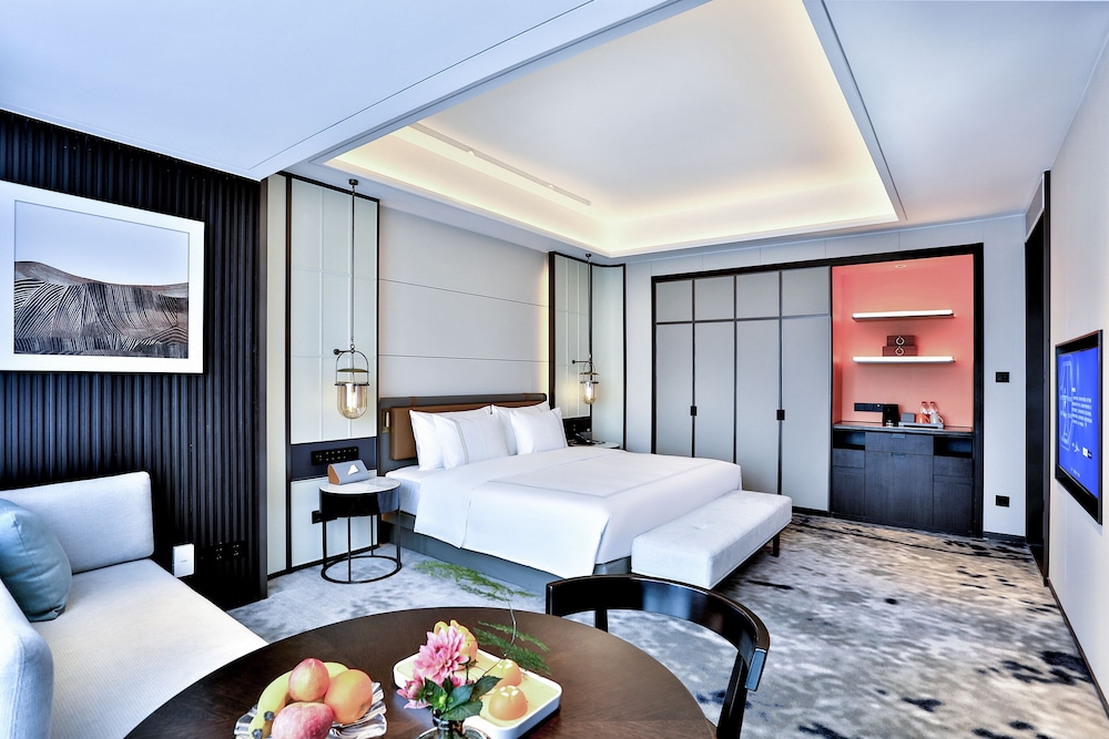 Deluxe Double Room - Photo 1
