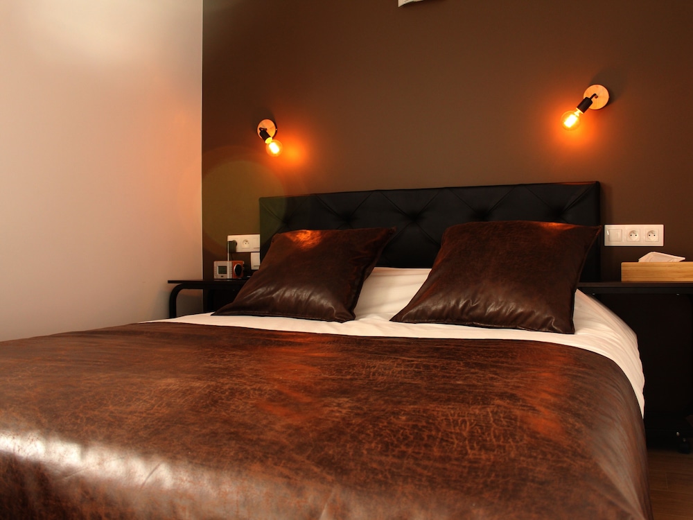Luxury Apartment, Ensuite, Garden View - Photo 1