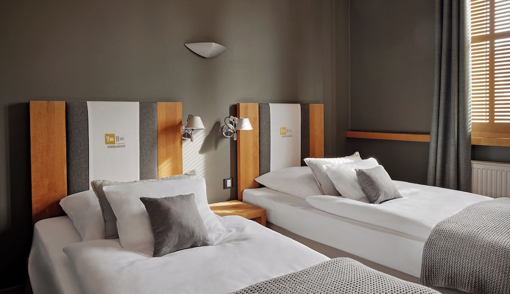 Basic Twin Room
