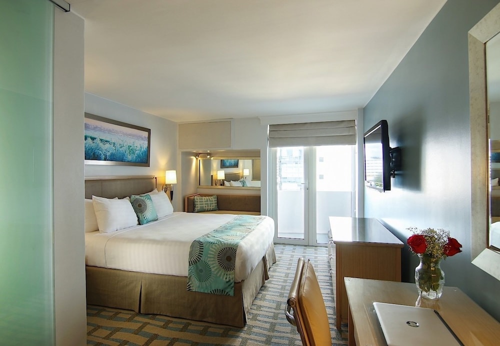 Standard Room, 1 King Bed photo 1