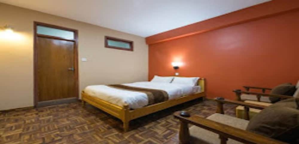 Deluxe Single Room