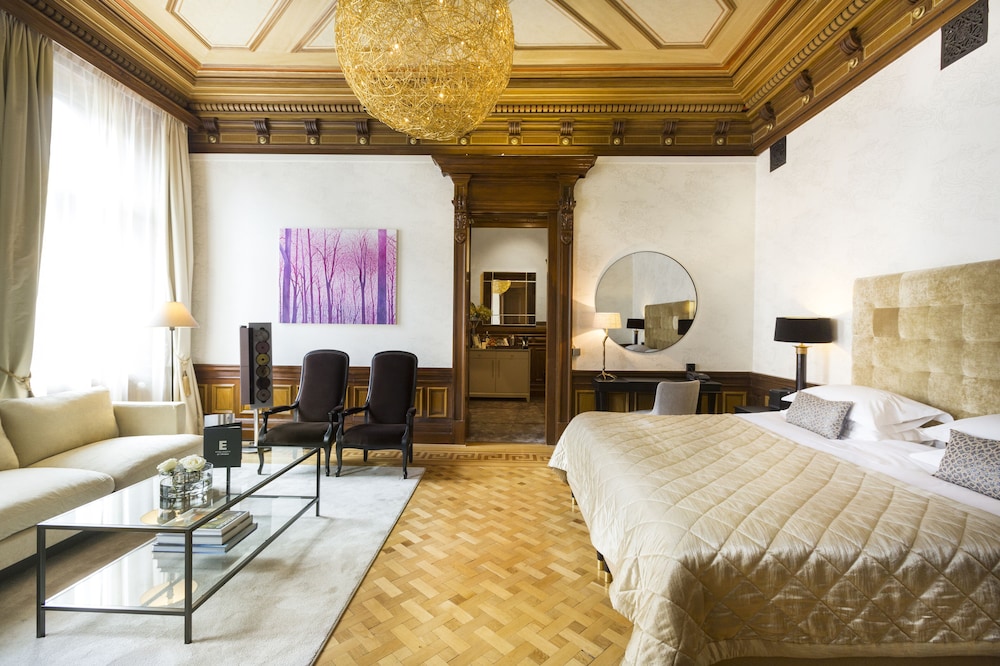 Junior Suite - Photo 9