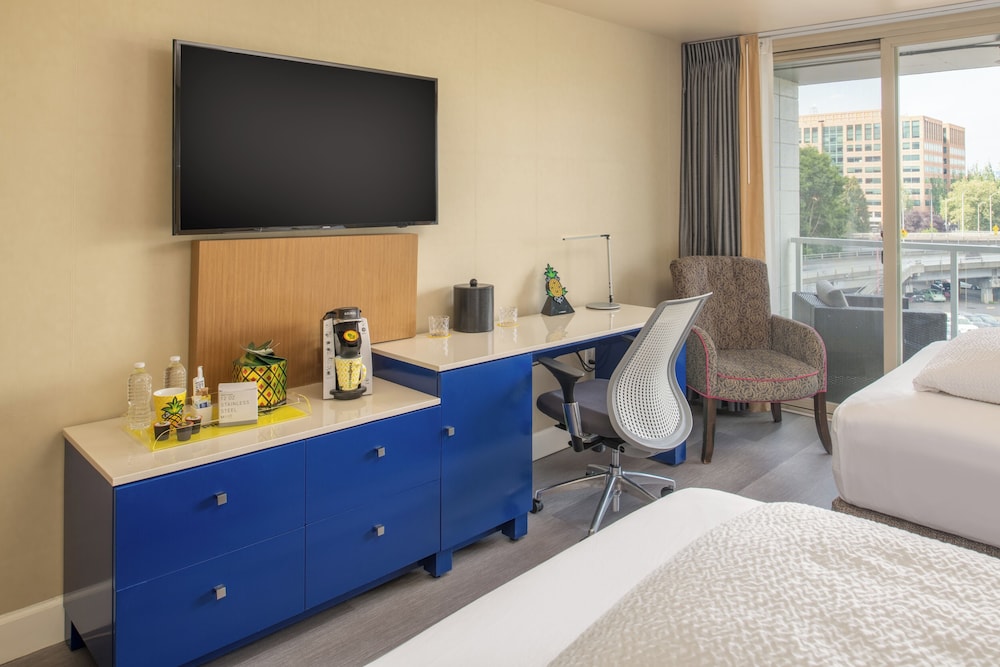 Room, 2 Double Beds, Balcony (Cityscape)