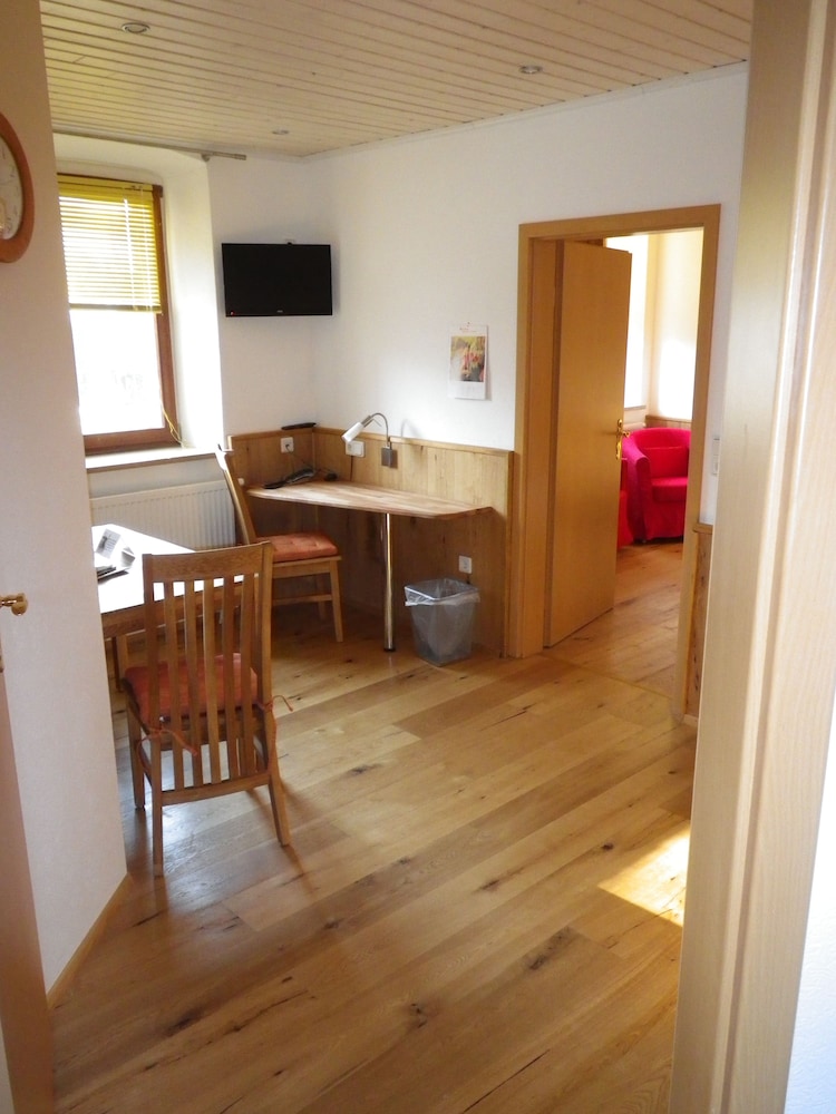 Superior Twin Room photo 2