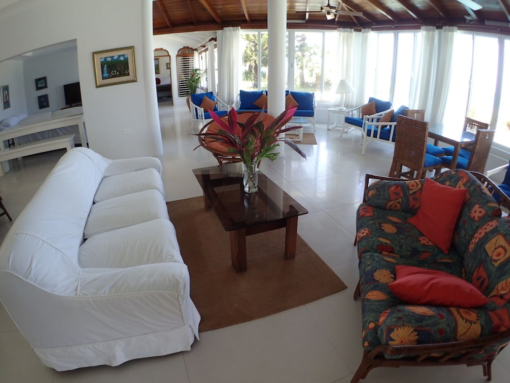 Room photo 2