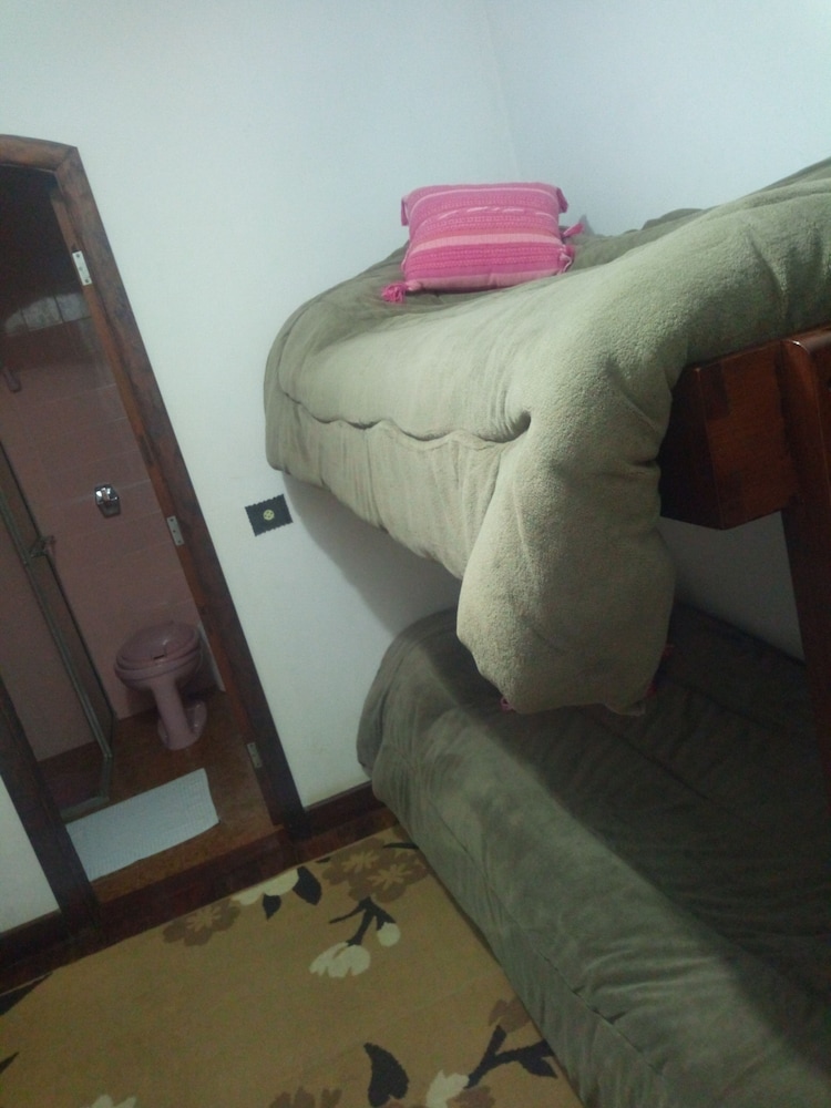 Suite, Private Bathroom (Beliche) photo 2
