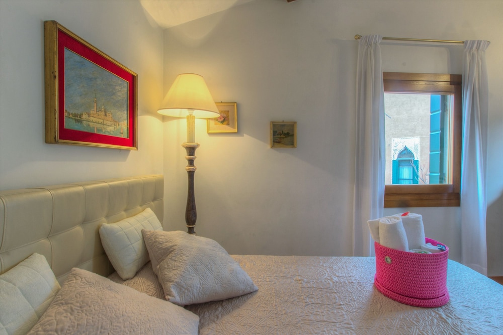 Grand Suite, Terrace, Canal View (up to 4 people) photo 3