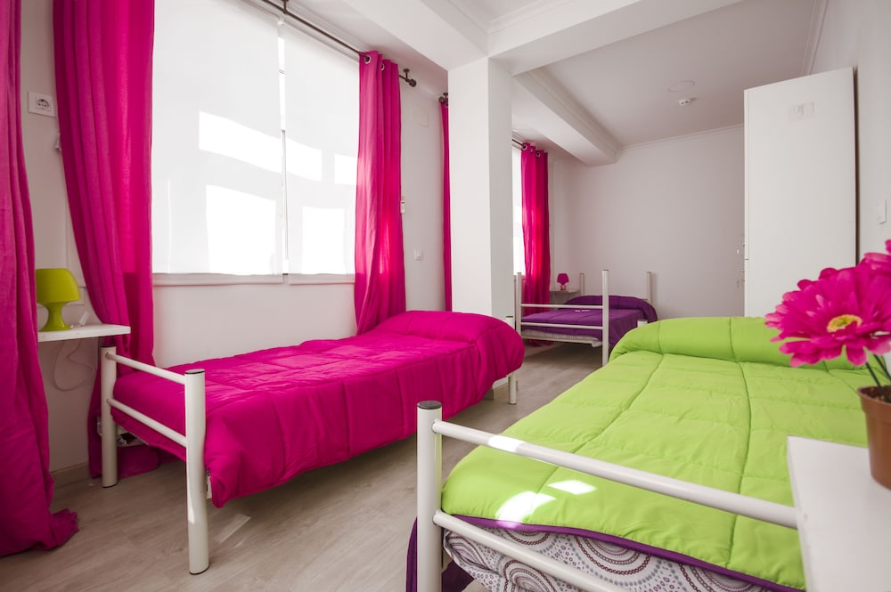 Shared Dormitory, Mixed Dorm, Shared Bathroom (1 Bed In A 3 Bed Dorm)