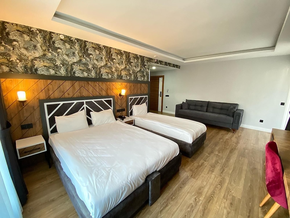 Family Quadruple Room
