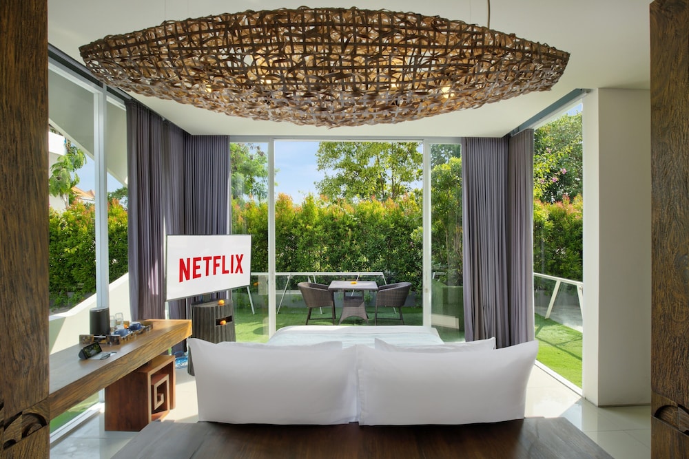 Seminyak Suite Double - Photo 9