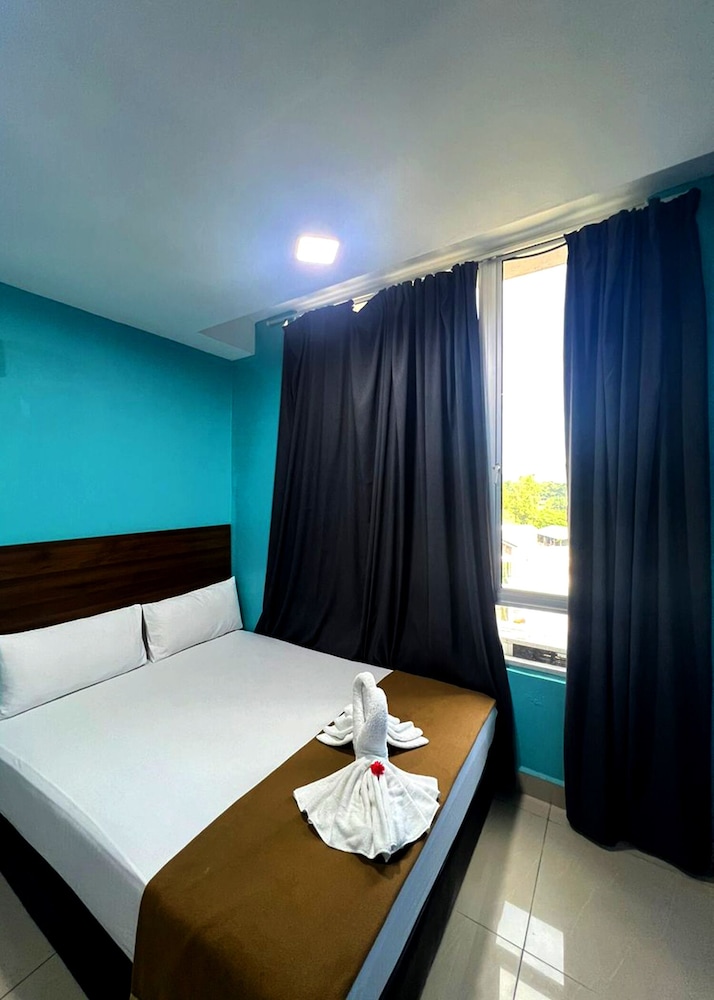 Business Double Room - Photo 15