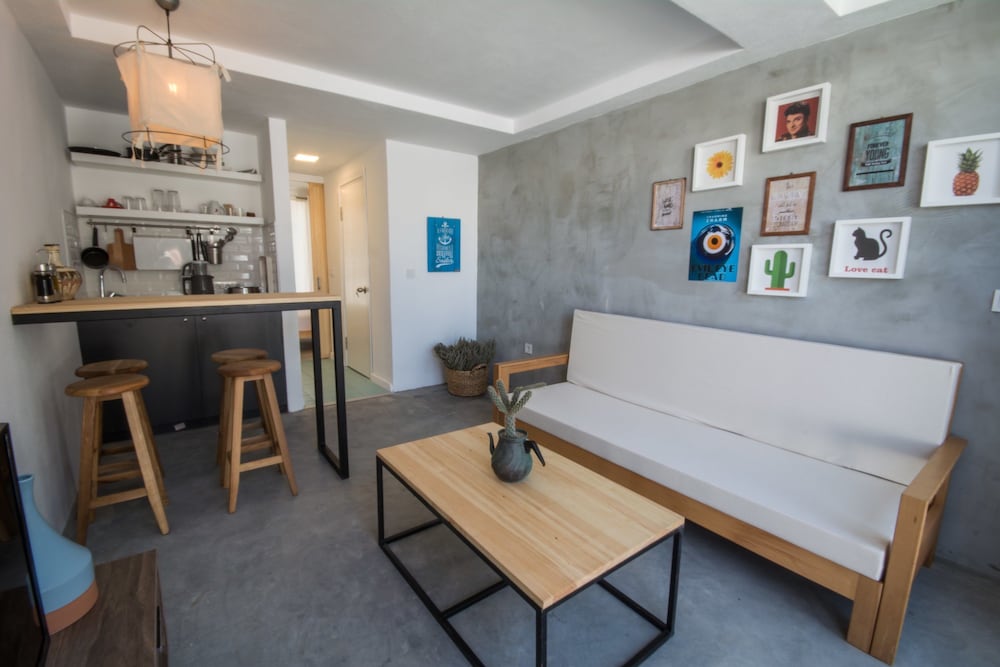 Family Studio Suite, 1 Bedroom, Kitchenette, Garden View photo 1