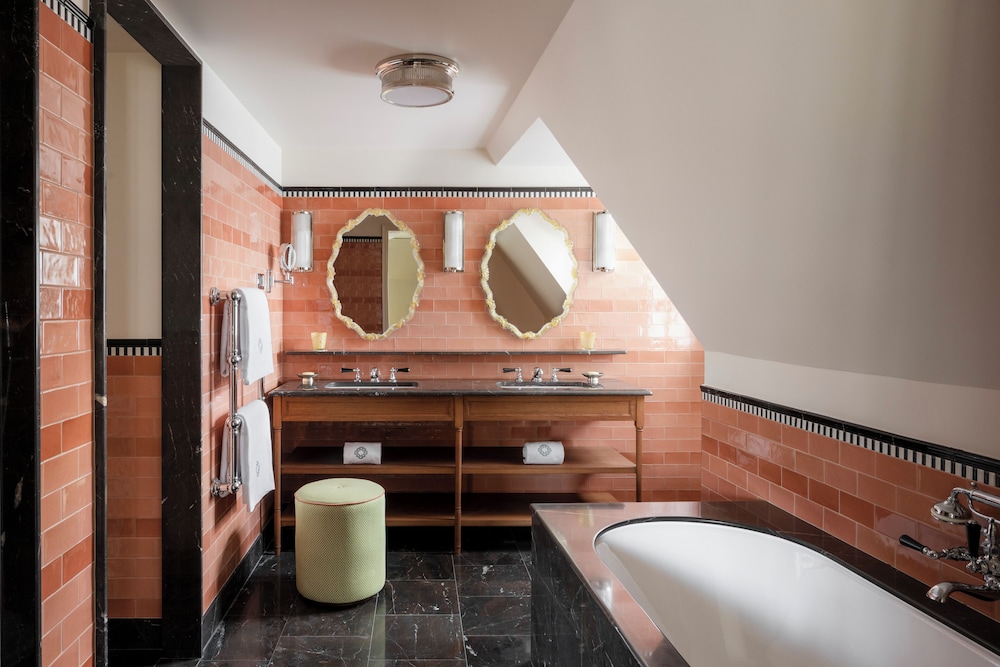 Mazarin Suite photo 2