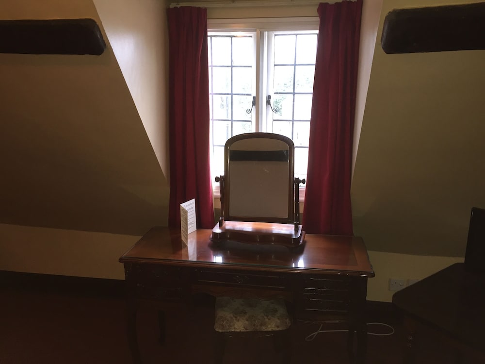 Standard Double Room, Ensuite (Standard Double) photo 3
