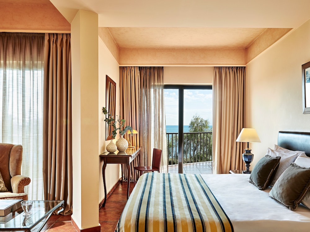 Egnatia Junior Suite - Photo 1