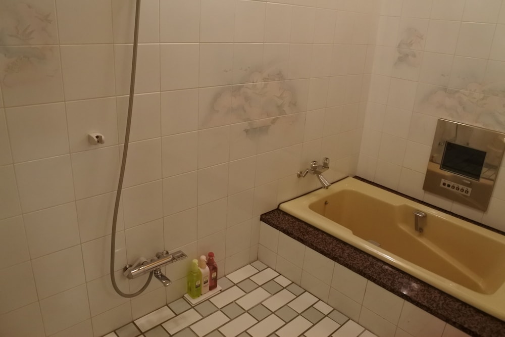 Standard Double Room, River View (Single Use) photo 2
