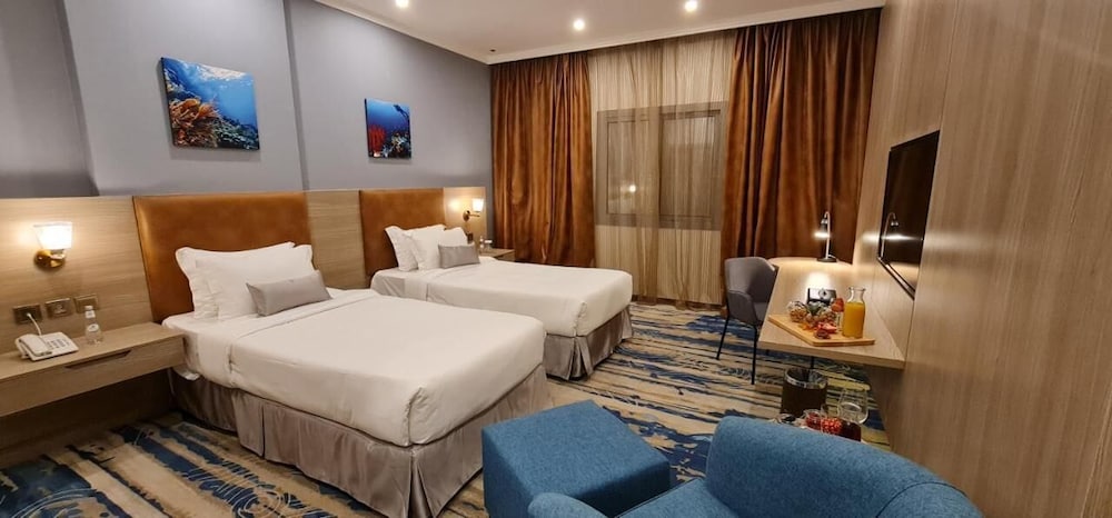 Twin Room - Photo 3