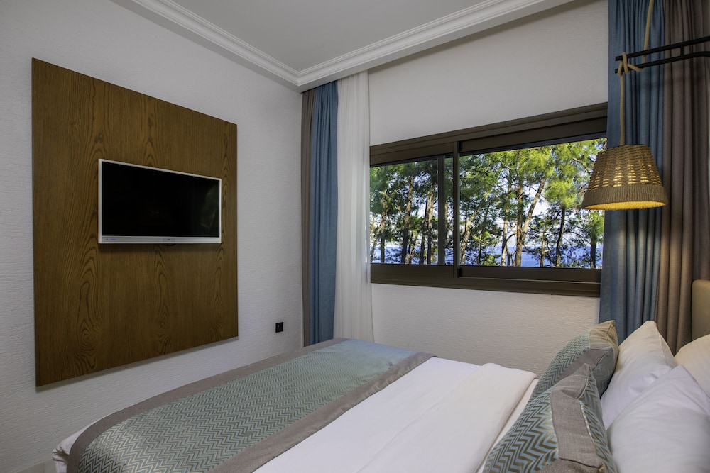 Bungalow, 2 Bedrooms, Garden View photo 2