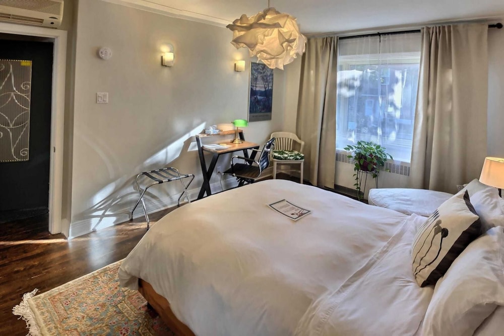 Signature Room photo 3