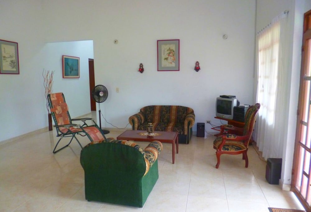 Traditional House, Multiple Beds, Non Smoking photo 3