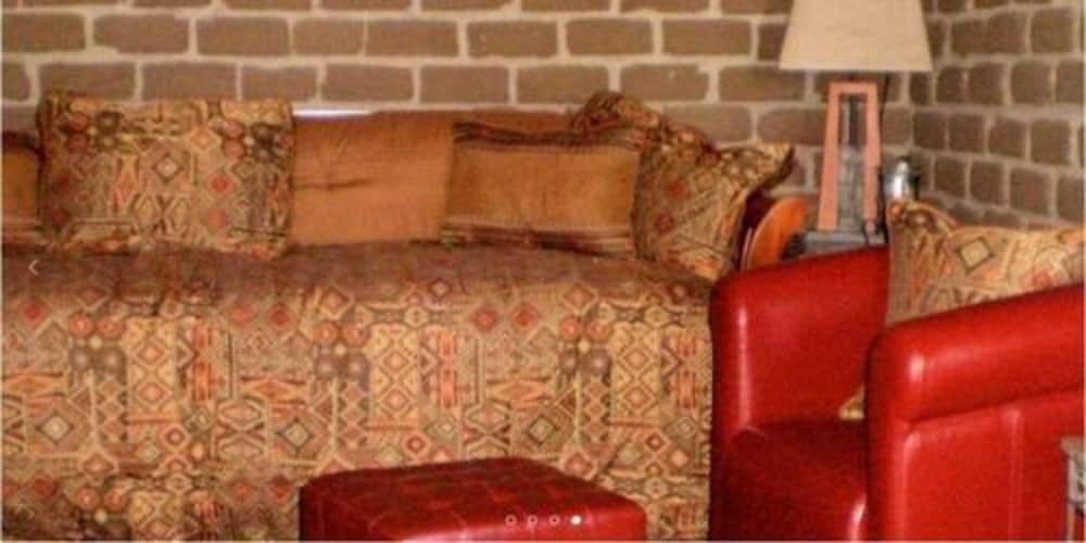 Room (Cliffrose Suite) photo 3