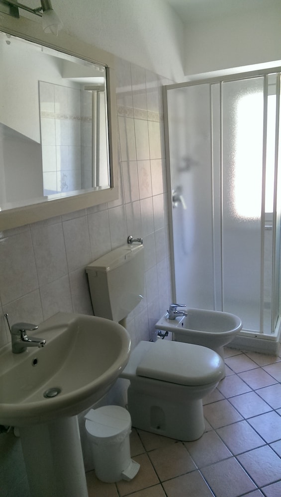 Comfort Double Room, 1 Queen Bed, Private Bathroom photo 1