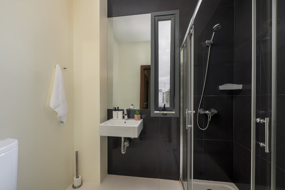 Basic Villa photo 2