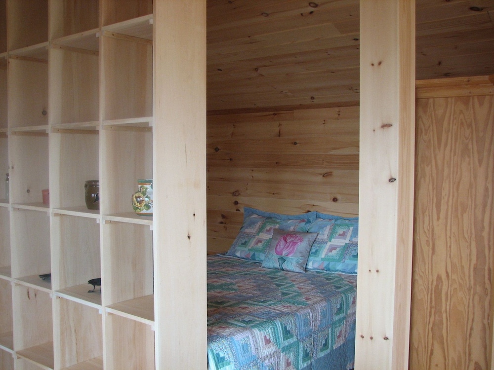 Romantic Chalet, 1 Bedroom, Ocean View, Oceanfront photo 1
