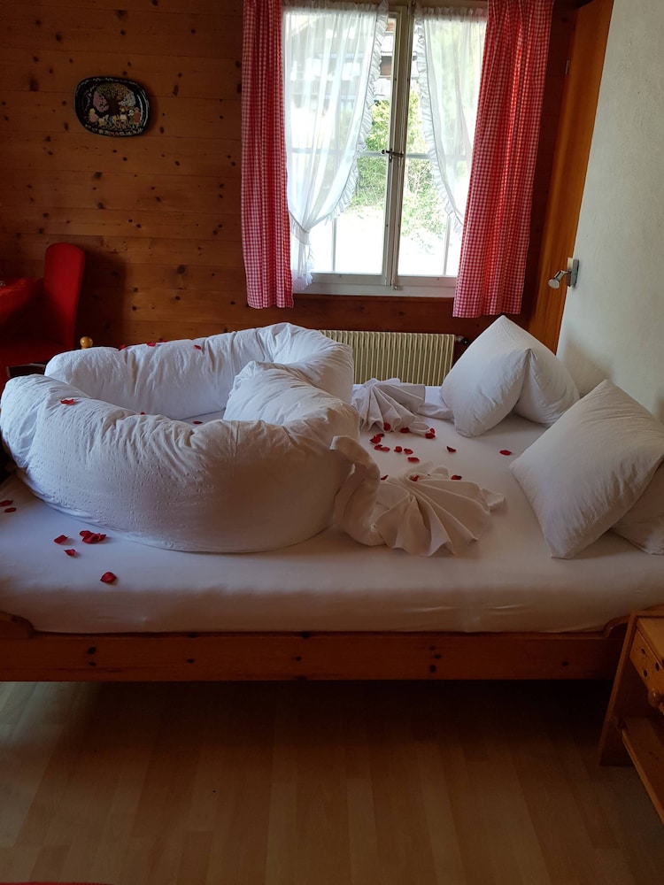 Basic Double Room photo 1