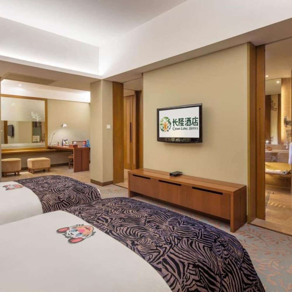 Safari Twin Room