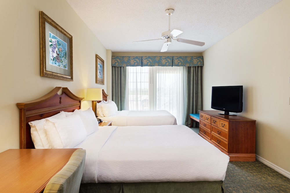 Suite, 1 Bedroom, Marina View - Photo 4