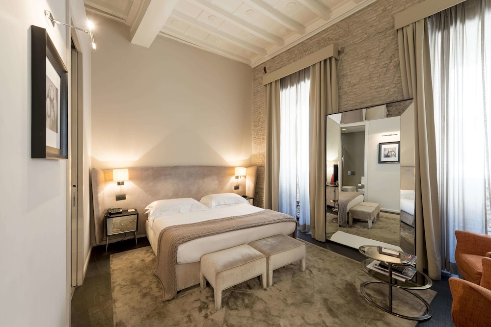Available room
