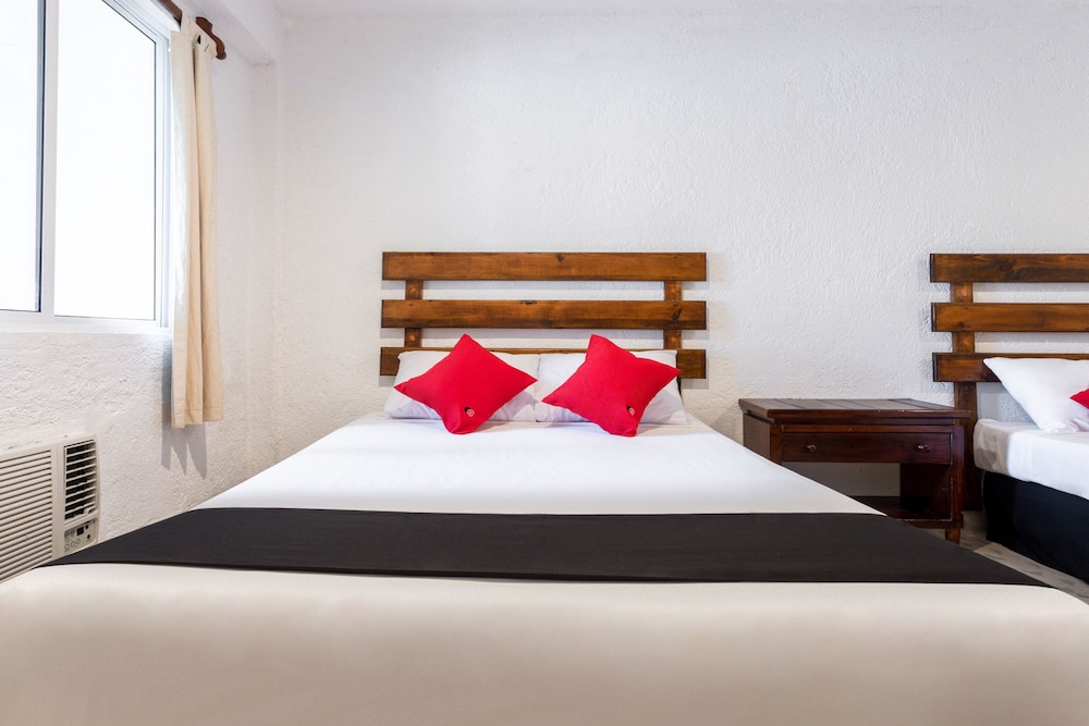 Standard Room, 2 Double Beds photo 3