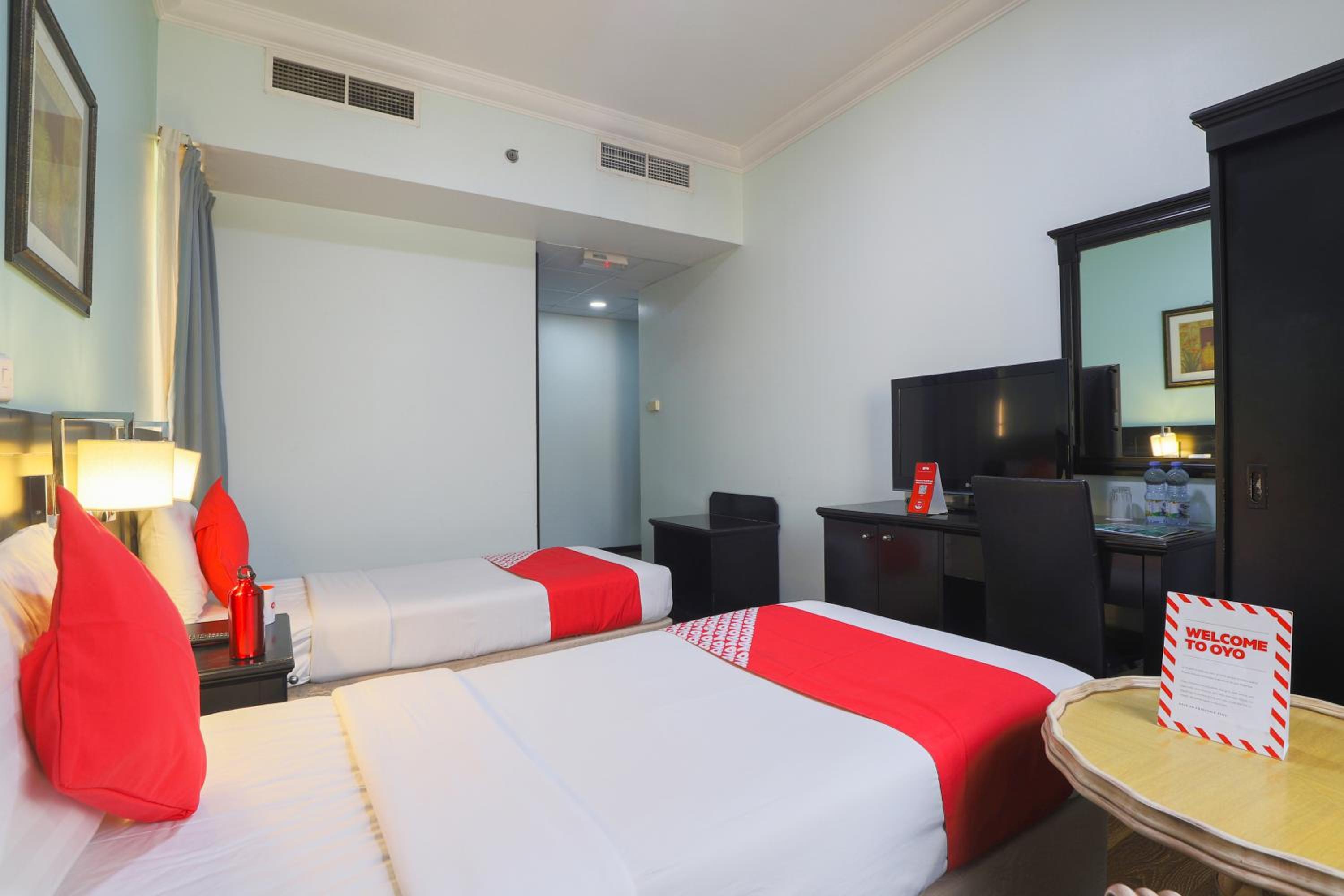 Standard Twin Room photo 3